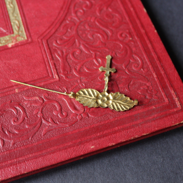 Vintage Pin Gold Tone Flower Dangle Holy Cross Christian Brooch