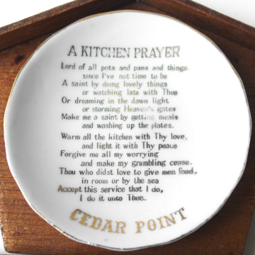Vintage Cedar Point Souvenir Kitchen Prayer Miniature Plate Wall Plaque